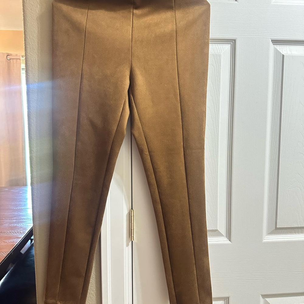 LOFT Tan Leggings for a Sleek Look. Beautiful Color, New Without Tags